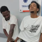 COMIPOL apresa tres hombres por lanzar piedras a conductores para atracarlos