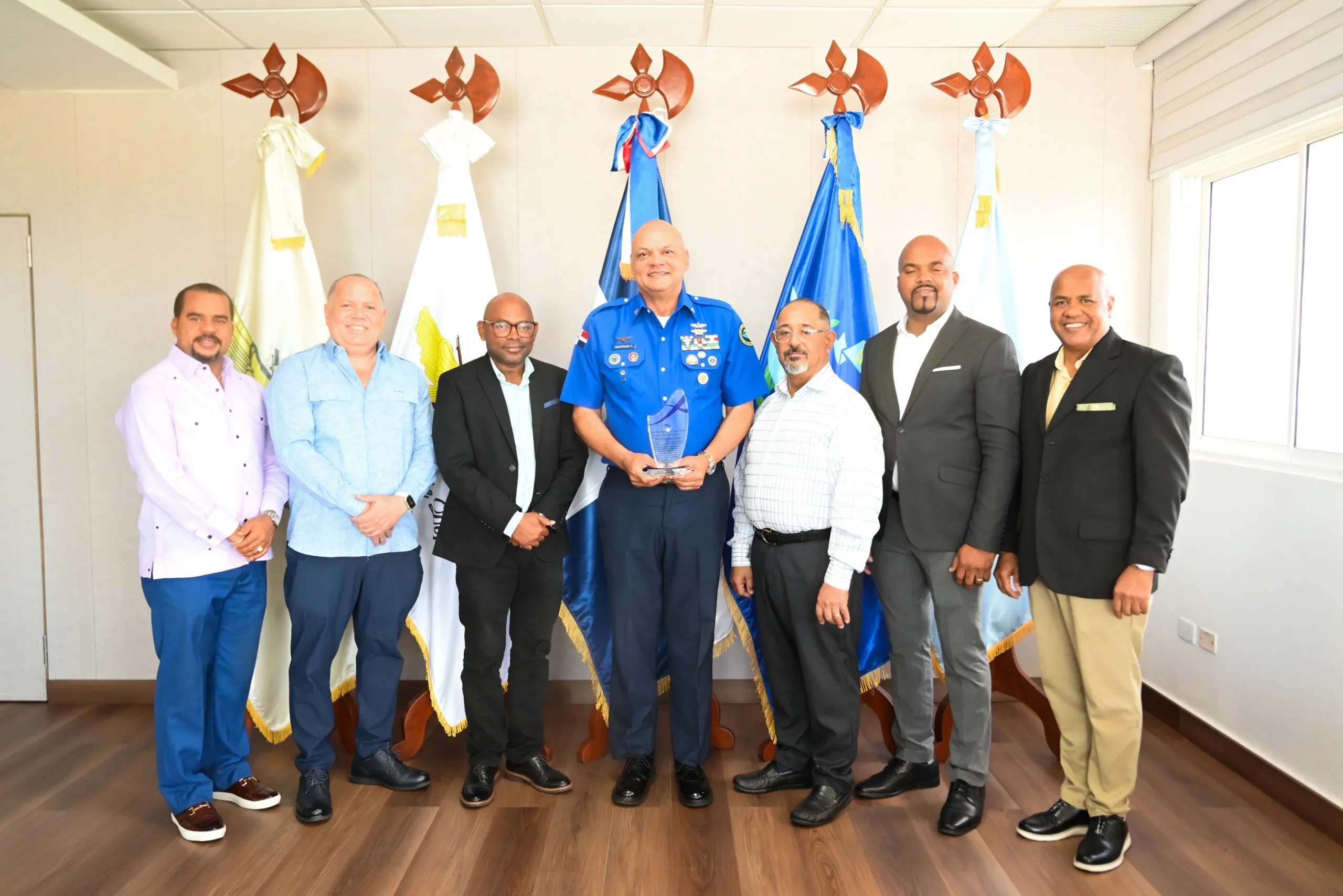 CRGTV reconoce al General Emmanuel Souffront Tamayo por su destacada gestión en el CESAC