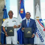 Departamento Aeroportuario y Armada acuerdan apoyo en situaciones de riesgo