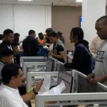 Usuarios valoran rapidez en emisión y renovación de licencias en el INTRANT