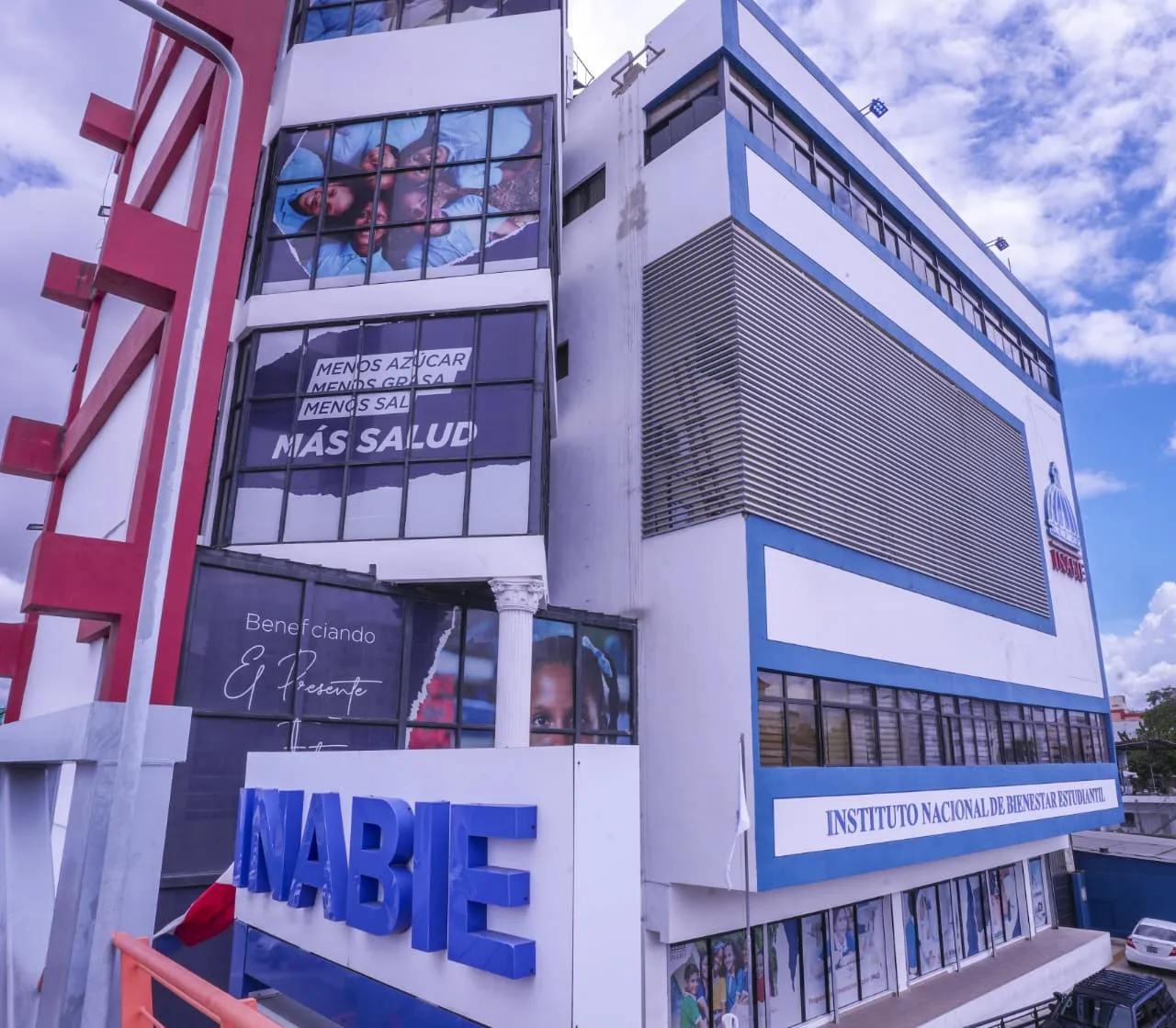 INABIE cancela licitación de gomitas multivitamínicas para mejorar proceso técnico y económico