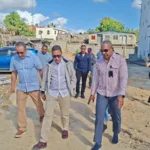 Construcción de complejo educativo-deportivo de Manoguayabo avanza a buen ritmo y se proyecta su entrega para el próximo año escolar 2026-2027