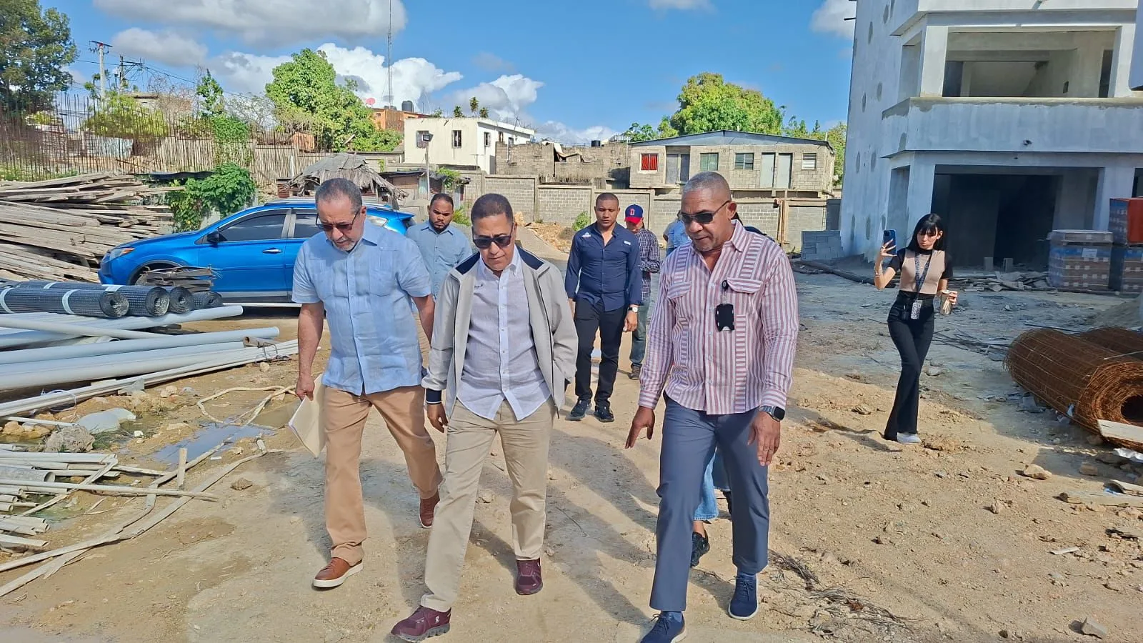 Construcción de complejo educativo-deportivo de Manoguayabo avanza a buen ritmo y se proyecta su entrega para el próximo año escolar 2026-2027