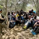En operativos de interdicción Ejército detiene a 65 haitianos en condición migratoria irregular en Montecristi