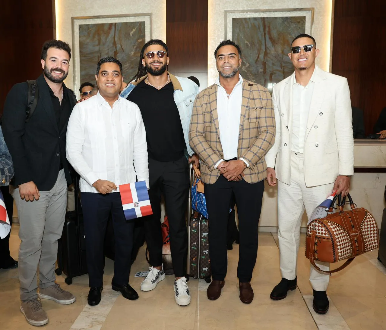 Ministro Kelvin Cruz recibe al equipo del Clásico Mundial de Béisbol