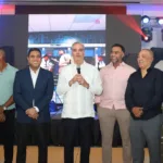 Presidente Luis Abinader agasaja a la selección dominicana previo al Clásico Mundial de Béisbol