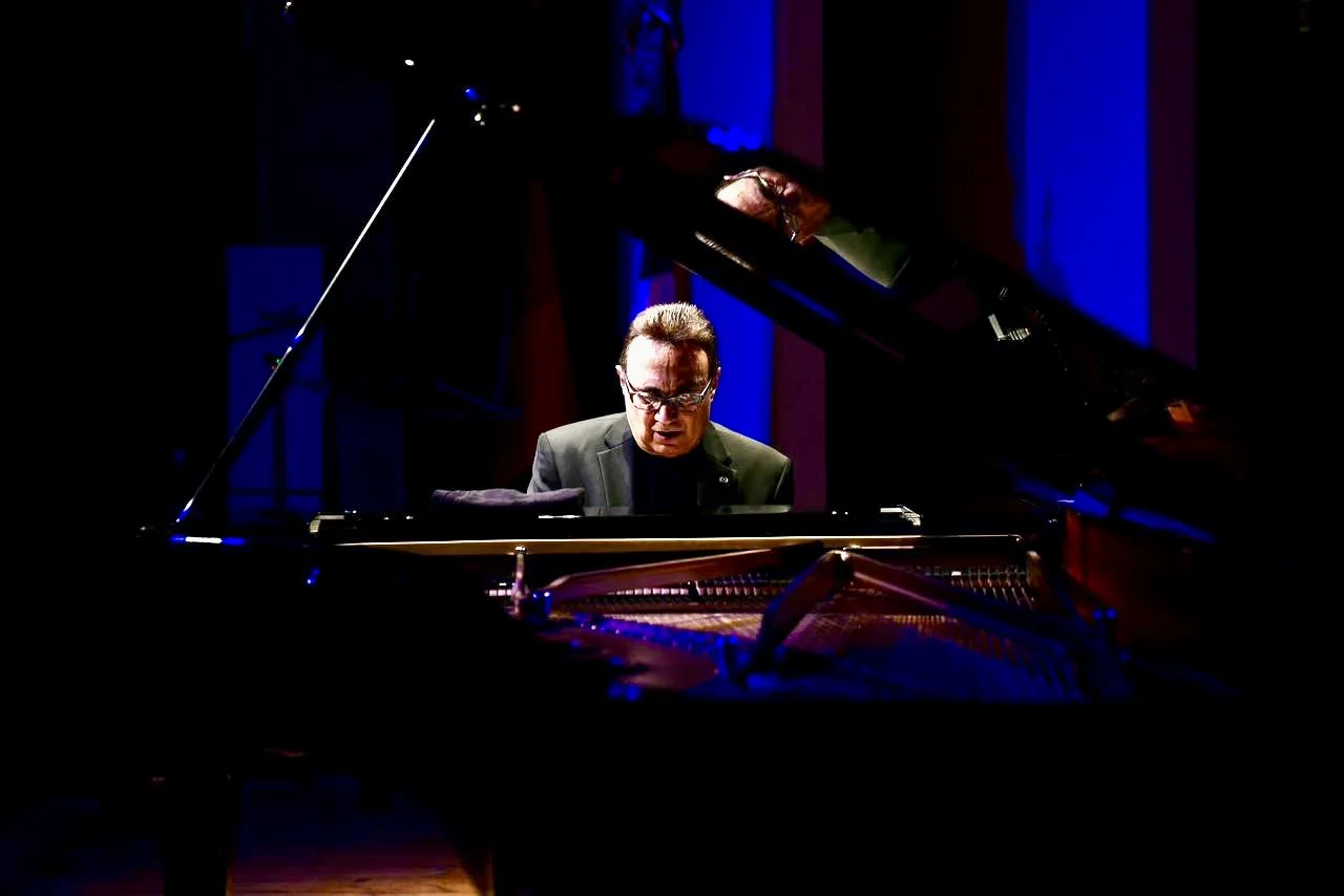 Michel Camilo ofrece concierto en Berlín para celebrar la Independencia Dominicana