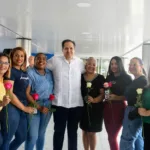 Víctor Atallah destaca el rol fundamental de la mujer en el sector salud y el desarrollo del país