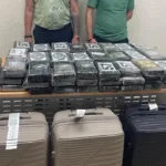 Dirección Nacional de Control de Drogas arresta dos serbios y ocupa alijo de 75 paquetes de presunta cocaína