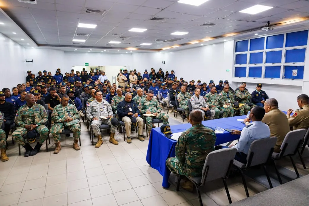 Director de Migración exhorta a agentes de interdicción a actuar apegados a la ley durante operativos