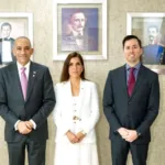 Embajadora de EE.UU. presenta al presidente de la DNCD nuevo agregado de la DEA en RD