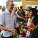 Abinader sostendrá conversatorio con estudiantes y encabezará graduación del programa 14/24