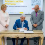 Senado se suma a iniciativa global: Ricardo de los Santos firma el “Pacto Alimentación Primero”