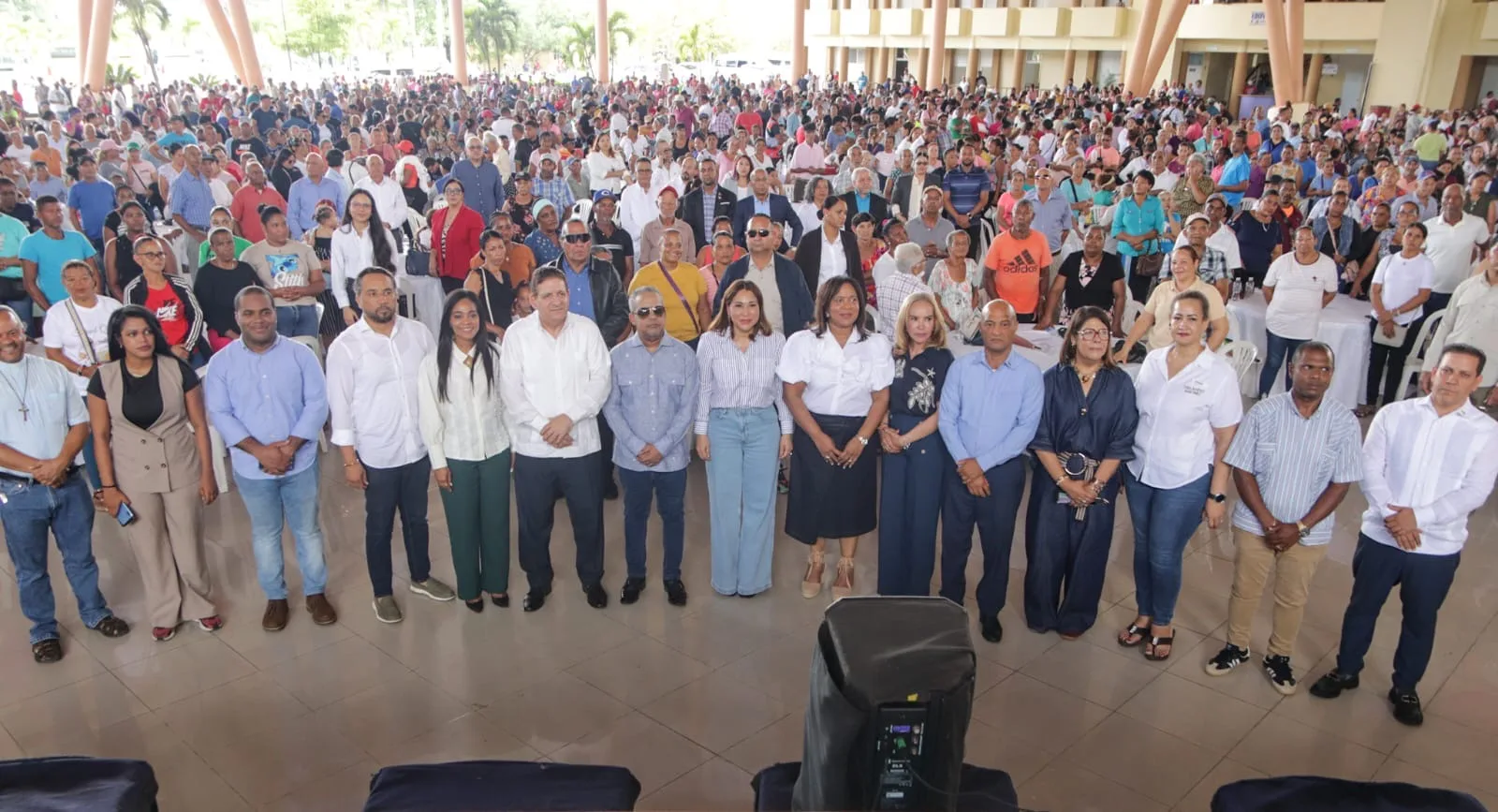 Bonao se moviliza: Más de 2000 personas dialogan en encuentro con Supérate para fortalecer su bienestar