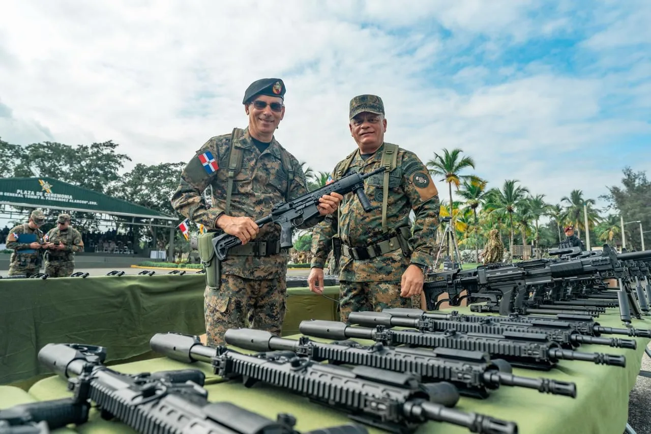 Ministerio de Defensa entrega moderno equipamiento al Ejército de República Dominicana para fortalecer capacidades operativas
