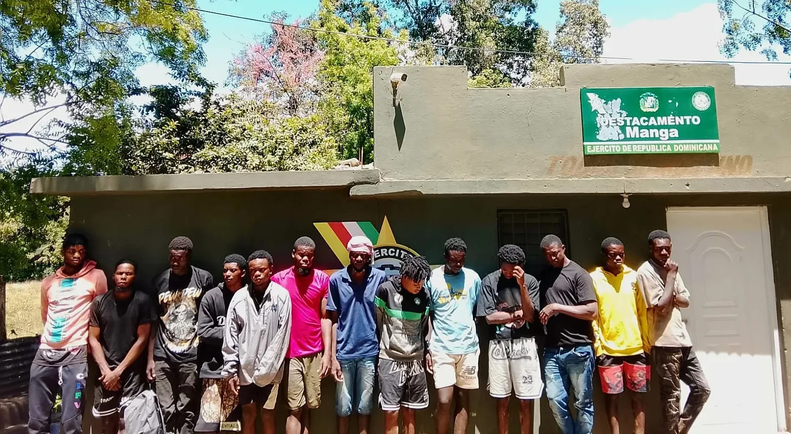 Ejército detiene a 69 haitianos indocumentados en diferentes zonas agrícolas de Montecristi