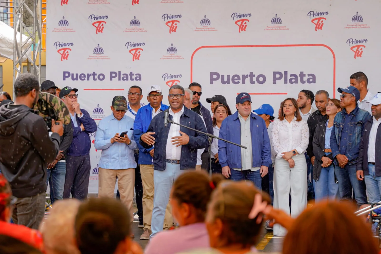 Propeep activa respuesta social ante impacto de fuertes lluvias; asiste familias afectadas en Montellano