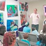 El INABIE transformará la vida de 9 estudiantes con cirugías oculares especializadas