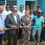 Desarrollo de la Comunidad construye y entrega dos viviendas equipadas a familias vulnerables en Moca