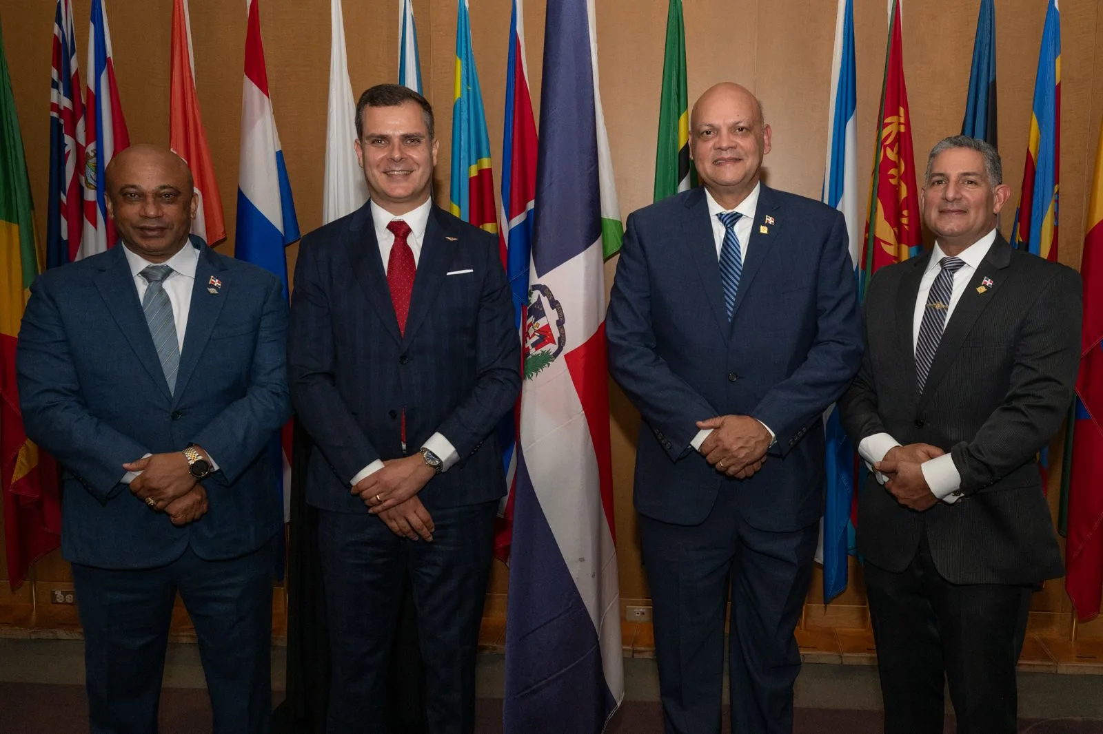 República Dominicana fortalece su liderazgo en seguridad de la aviación en foro global de la OACI