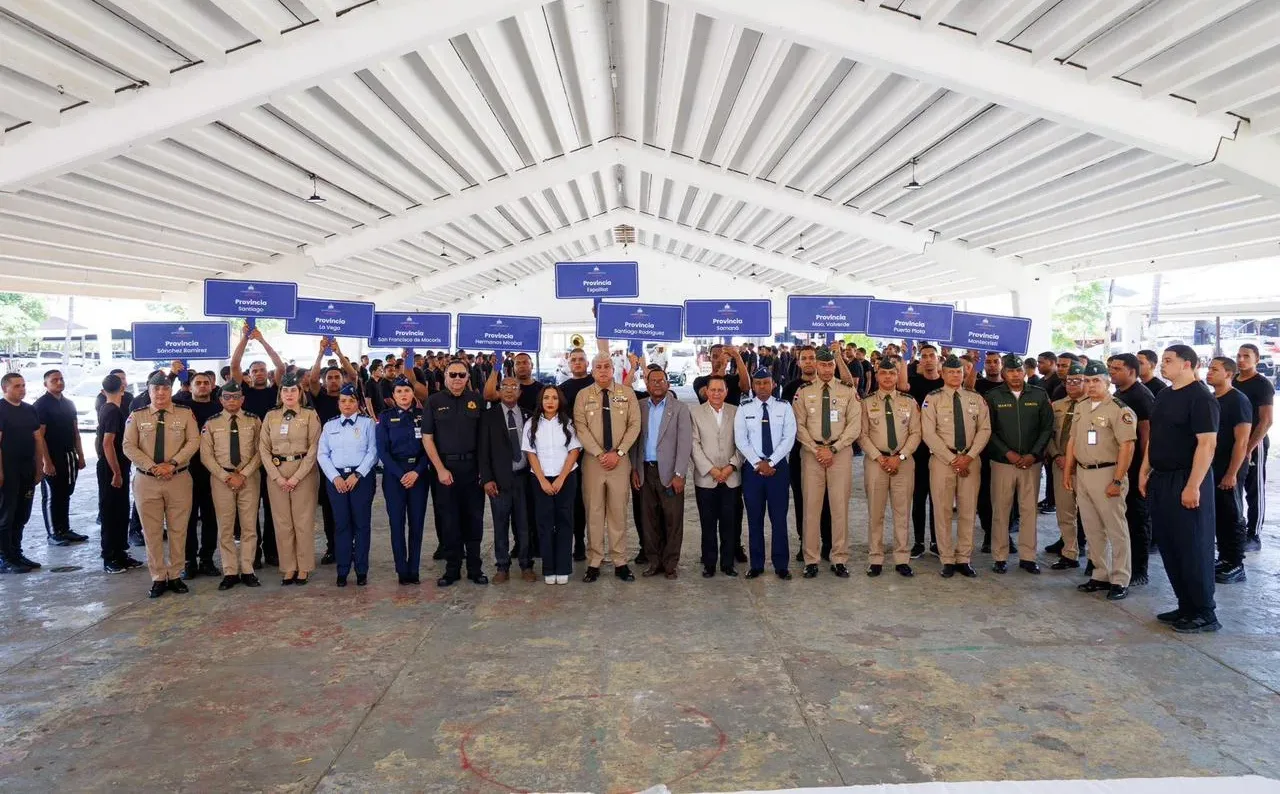 DGM inicia la formación de 185 aspirantes a ingresar como agentes de migración para servir en la región Norte