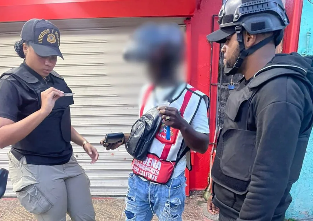 Lee Ballester afirma la DGM, FF.AA. y P.N. enfrentan mafias que se lucran del ingreso de haitianos a RD