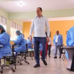 El INABIE interviene Sabana Perdida con jornada de salud en beneficio de más de 1,000 estudiantes