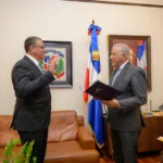 Ministro Andrés Bautista juramenta a Carlos Alessandry Roa Howley como director ejecutivo del Plan San Juan
