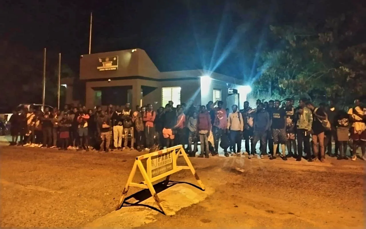 Ejército detiene grupo de 73 haitianos indocumentados localizados con unidades de drones en Dajabón