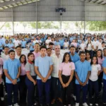 Presidente Abinader sostiene encuentro con 350 estudiantes en San José de Ocoa donde jóvenes destacan su cercanía, espacios de diálogo abierto para escuchar sus inquietudes y valoran obras del Gobierno