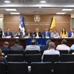 JCE y partidos evalúan avances del proceso de cedulación en mesa técnica nacional y en el exterior