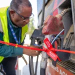 MICM y CECCOM cierran 3 estaciones de combustibles en Azua y Montecristi