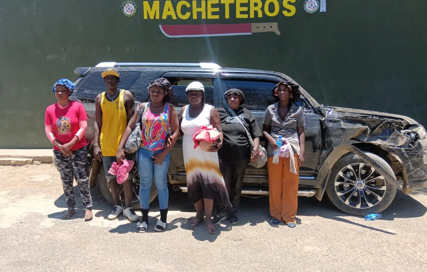 Ejército intercepta a dos vehículos con 27 haitianos indocumentados durante operativos en Valverde