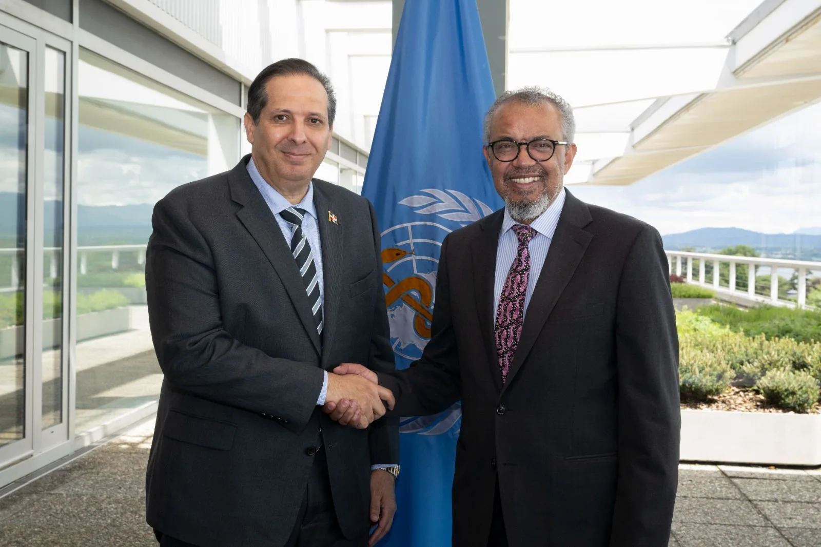 Víctor Atallah aborda agenda con Tedros Ghebreyesus previo a asumir presidencia de la Asamblea Mundial de la Salud