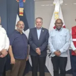Directivos del Círculo de Reporteros Gráfico visitan al presidente y al director general de la Cruz Roja