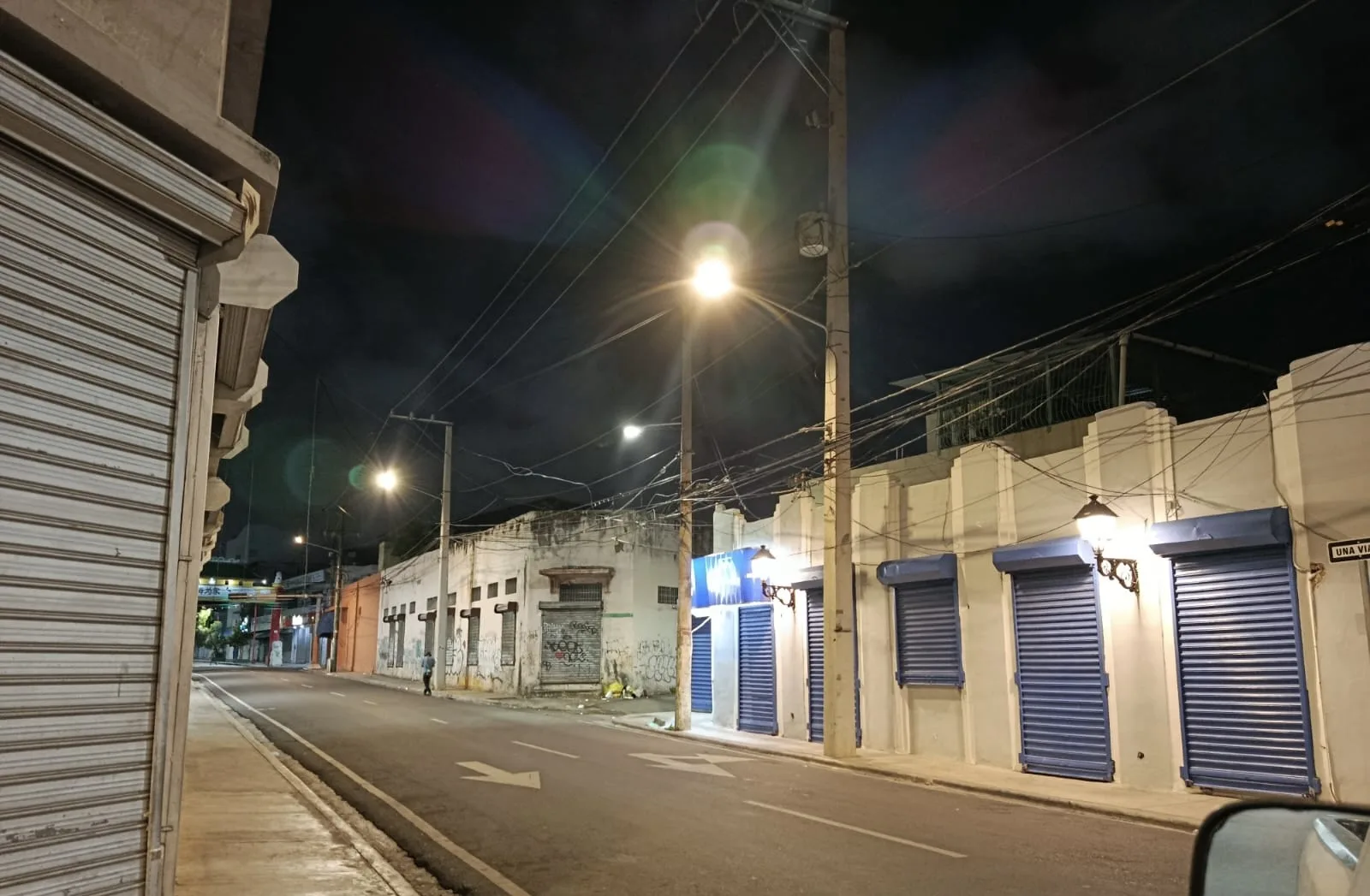 Edeeste invierte RD$575 mil en fortalecer la iluminación pública de la Zona Colonial