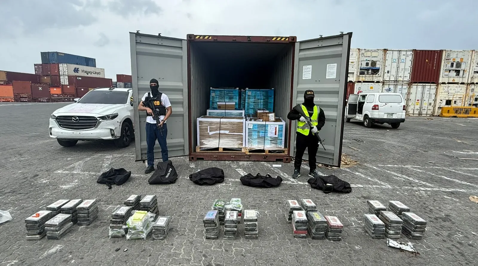 Puerto Caucedo: DNCD ocupa 120 paquetes de cocaína ocultos en equipos médicos