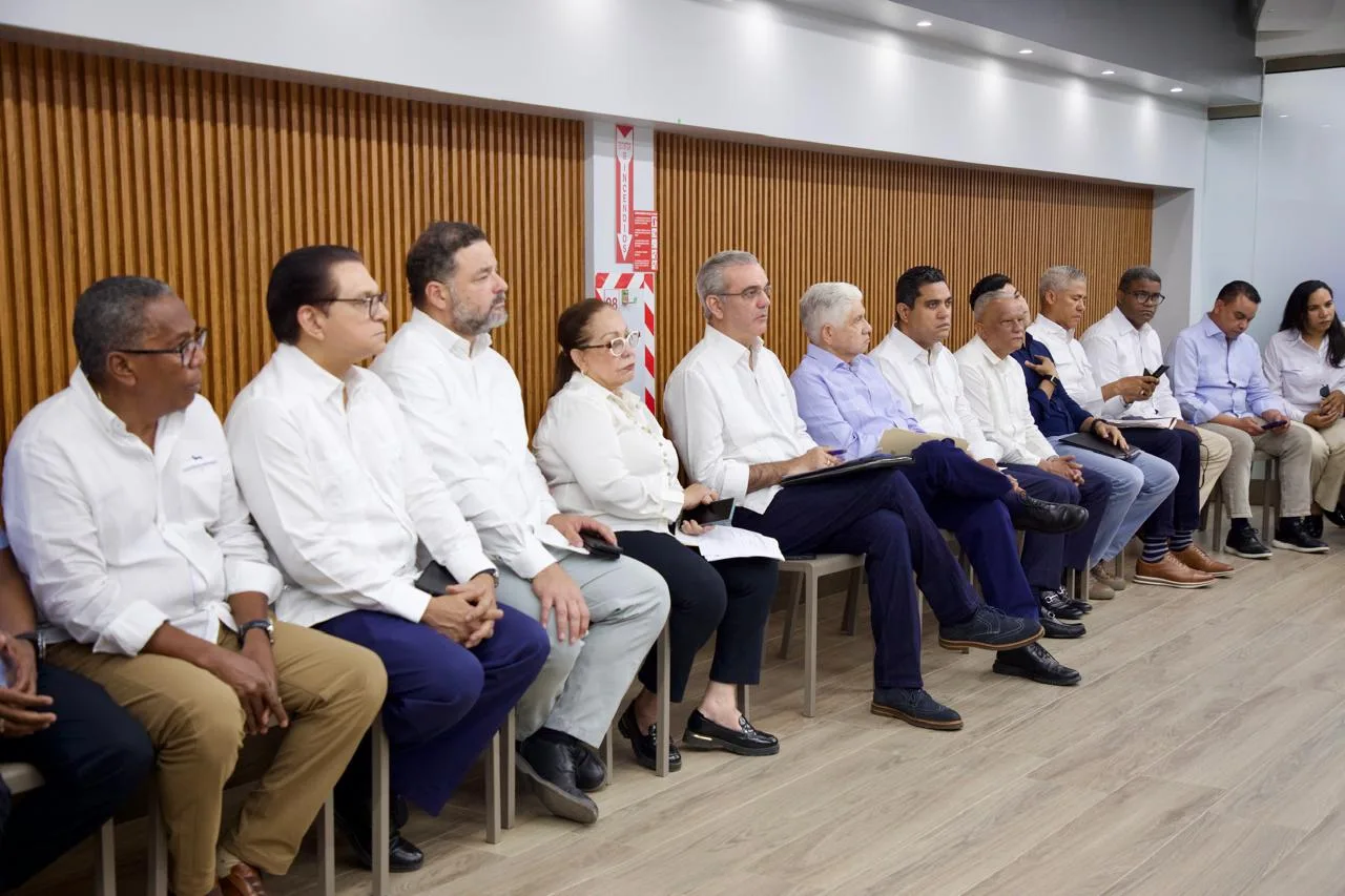 Gobierno avanza en un 85 % alcantarillado sanitario y planta de tratamiento de Licey al Medio, la obra más importante en la historia del municipio con inversión superior a RD$2,000 millones