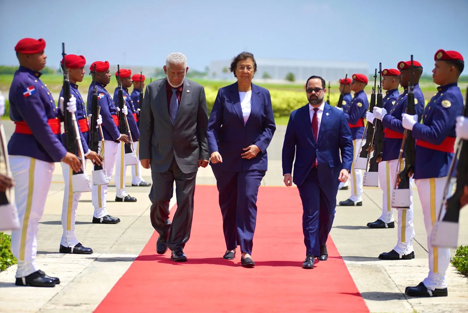 Presidenta de Surinam arribó este sábado a República Dominicana; agenda oficial incluye reunión con el presidente Luis Abinader, firma de instrumentos y declaración conjunta