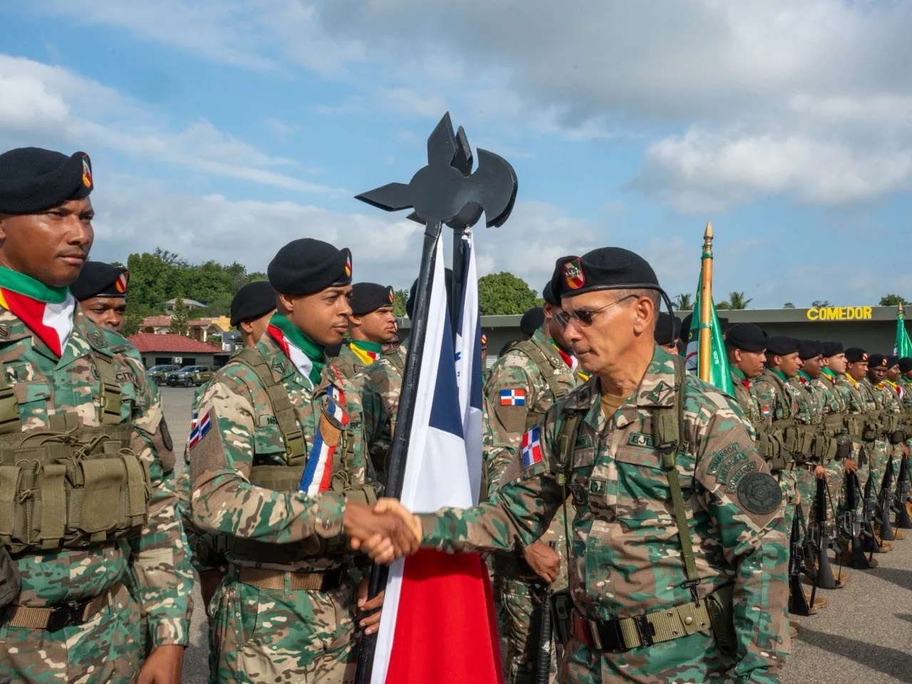 Comandante del Ejército inspecciona unidades y operatividad fronteriza en provincias de la Línea Noroeste