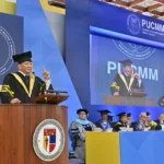 Doctor Leonardo Aguilera exhorta a 1,149 graduados de la PUCMM a ser visionarios y valorar la ética