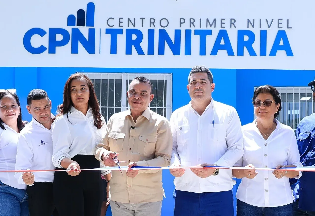 SNS entrega dos Centros de Primer Nivel e inicia remozamiento del Hospital Ramón Adriano Villalona en Dajabón
