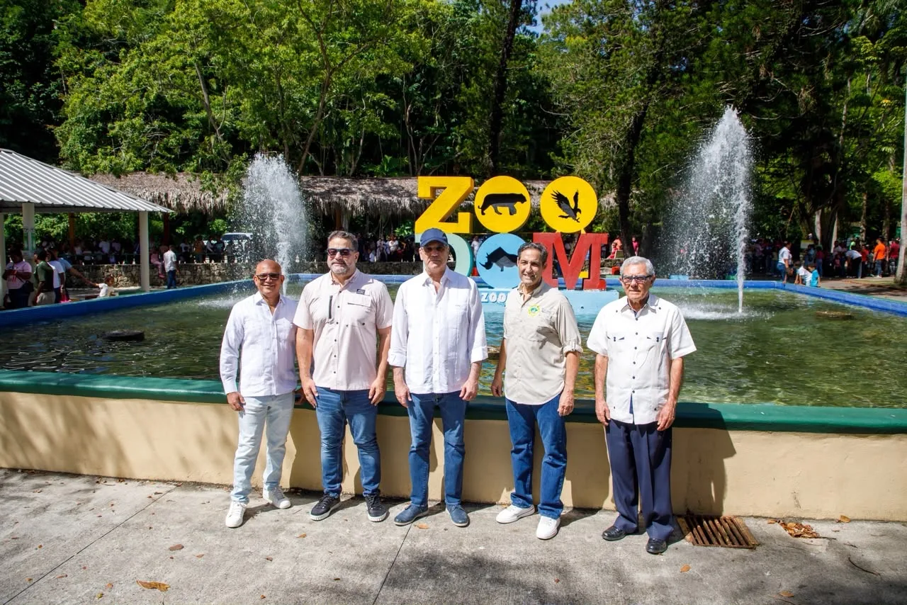 Presidente Abinader visita el Zoológico Nacional tras más de 20 años sin la presencia de un mandatario y anuncia su transformación integral, a una semana de su 51 aniversario