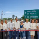 Presidente Abinader inaugura carretera Carrizal–La Piedra–La Guázuma, que impulsa producción agrícola, mejora movilidad de las familias y fortalece potencial ecoturístico de la sierra de Santiago