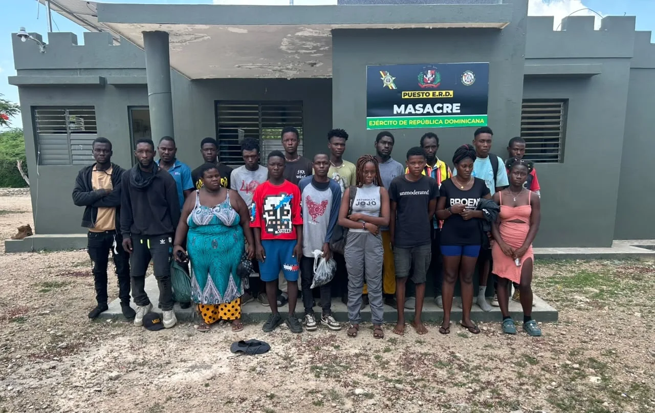 En operativos del Ejército en Masacre y Río Limpio detienen a 29 haitianos indocumentados