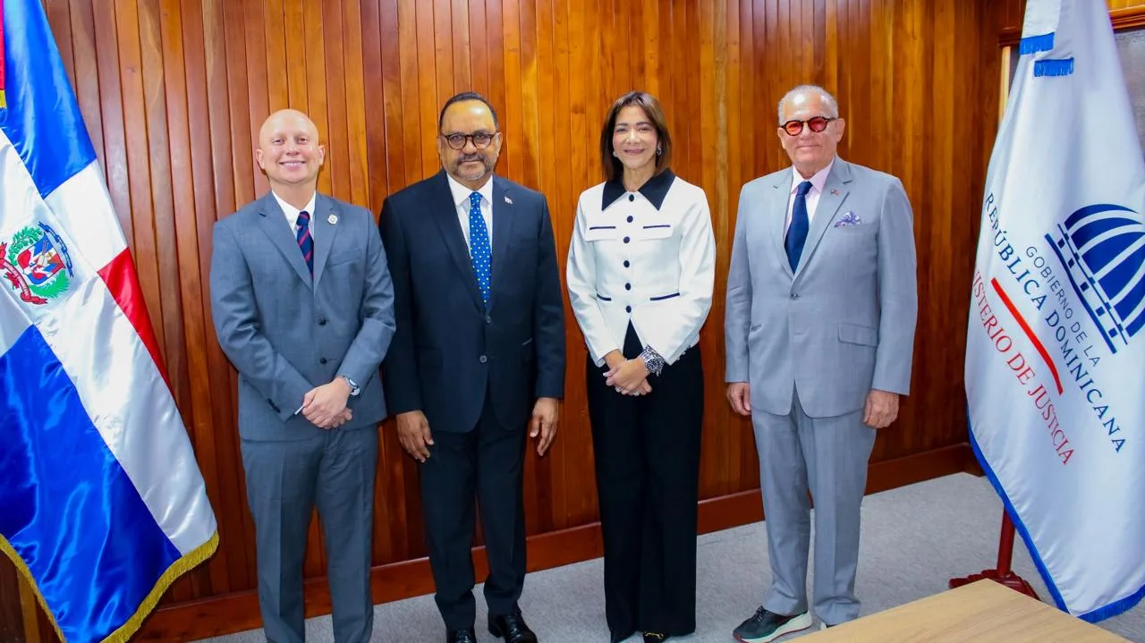 República Dominicana y Puerto Rico establecen lazos de cooperación en materia de justicia