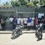 Soldados del Ejército interceptan a 56 indocumentados cuando se desplazaban en motocicletas en diferentes provincias fronterizas