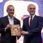 Presidente Abinader participa en acto de conmemoración por natalicio de Hatuey De Camps, líder político que luchó por la democracia, las libertades públicas, la igualdad y la dignidad