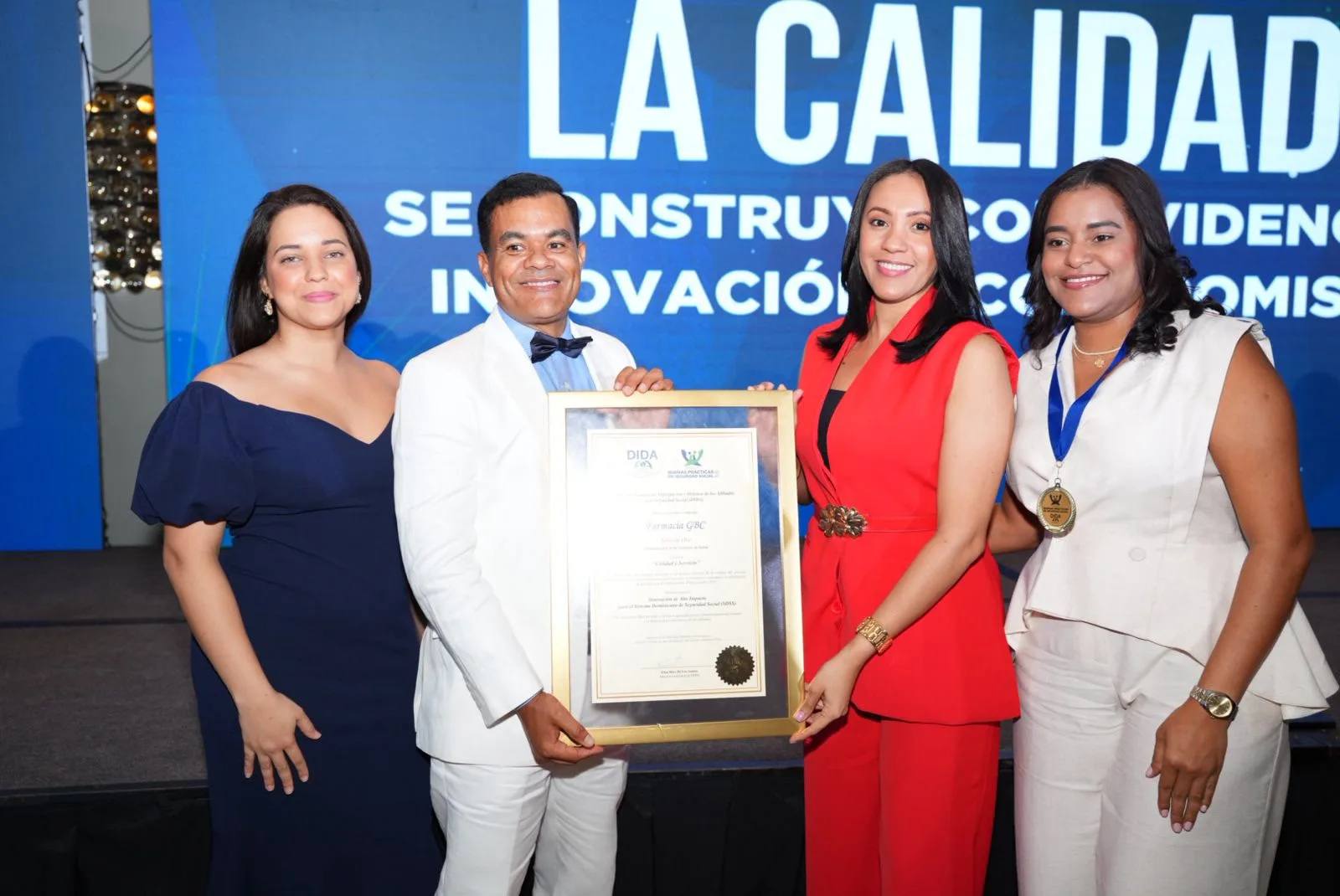 GBC logra lo que ninguna otra cadena farmacéutica había conseguido: conquista el Sello de Oro de la DIDA