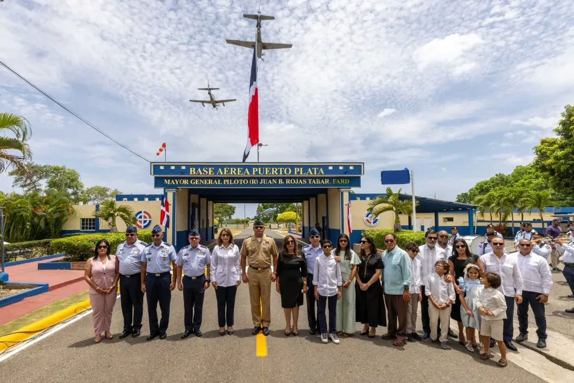 Base Aérea Puerto Plata es designada con el nombre del mayor general piloto retirado Juan Bautista Rojas Tabar, FARD